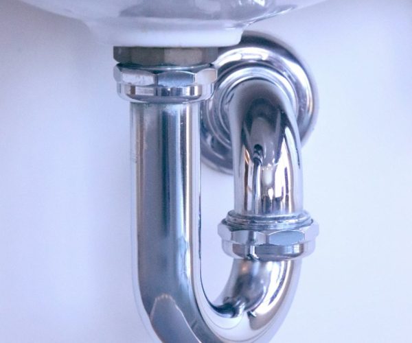 Sink drainage pipe and plumbing